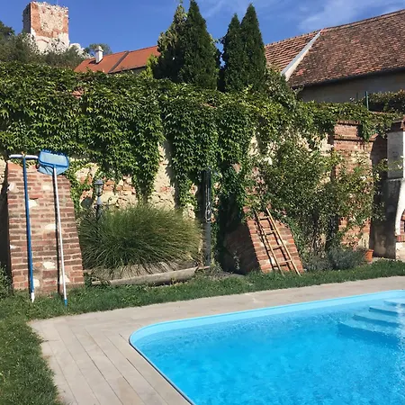 Lormuv Dvur Villa Mikulov Exterior photo